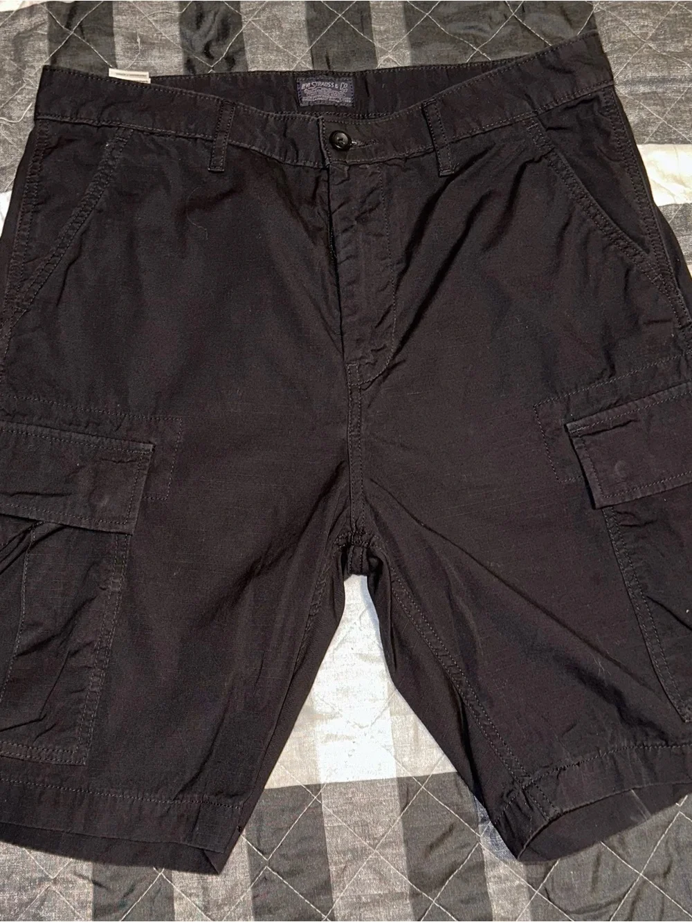 Men's Levi’s Black Cargo Shorts
